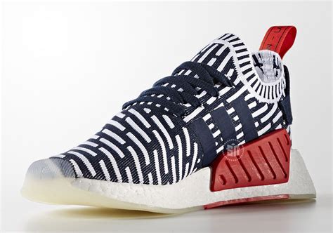 adidas nmd r2 white red fake|adidas nmd r2 navy blue.